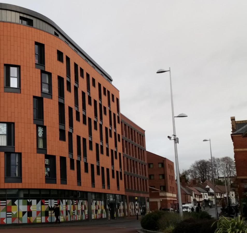Student Only - 1 Night Free Gosford Gate In Coventry - Sk Hotel Exterior photo